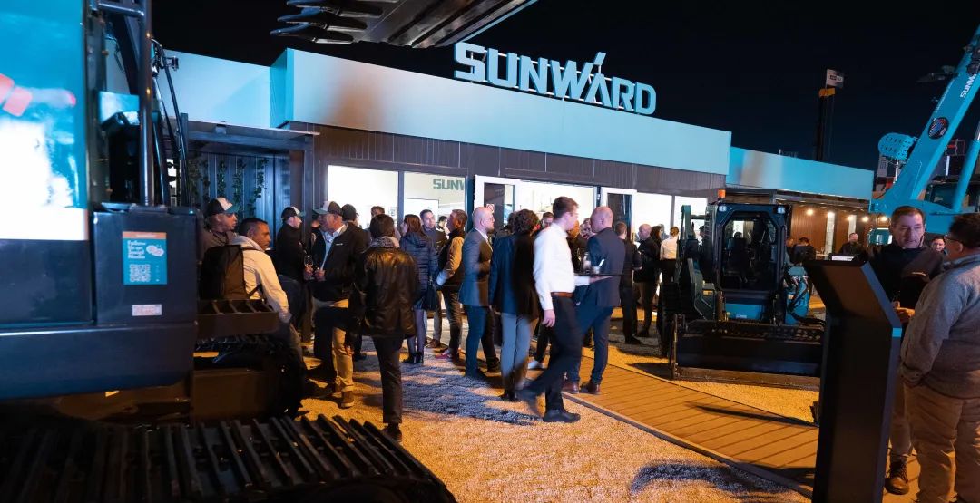 Bauma 2022 | 一组火热现场图带您重温xingkong星空平台(中国)集团智能德国宝马展之旅