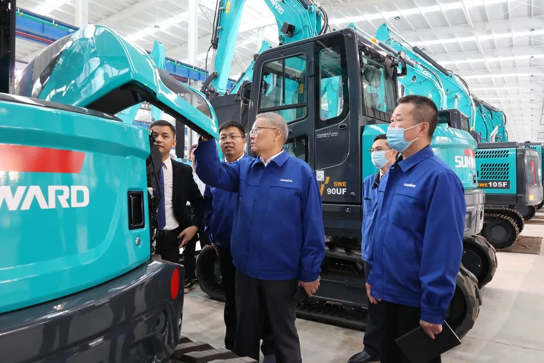 助力“双碳”目标！xingkong星空平台（中国）集团智能集中发布F系列国四挖掘机