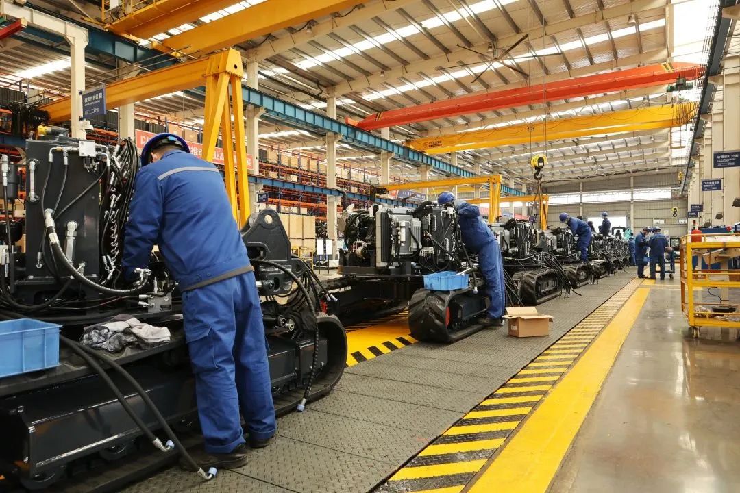 莫道君行早，更有早行人！xingkong星空平台（中国）集团智能癸卯兔年开工大吉