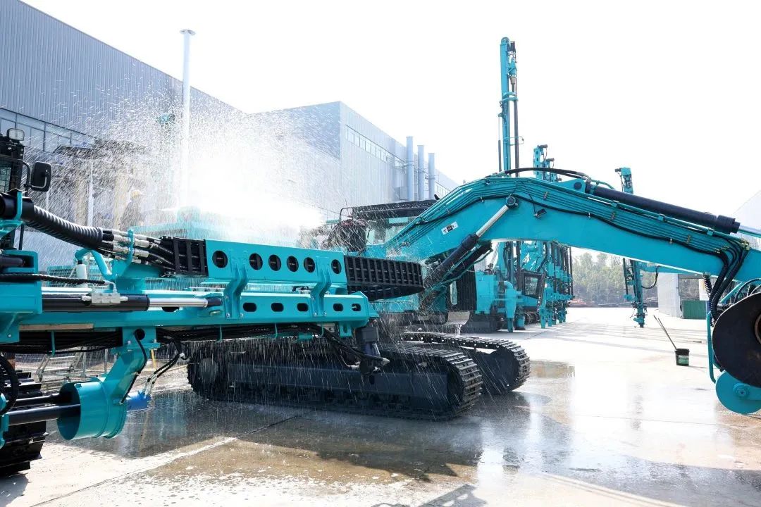 莫道君行早，更有早行人！xingkong星空平台（中国）集团智能癸卯兔年开工大吉