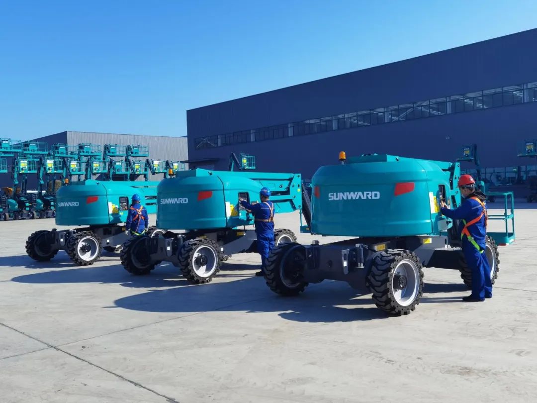 吹响复工“冲锋号”,全力冲刺“开门红”!xingkong星空平台(中国)集团智能高空机械复工复产进行时