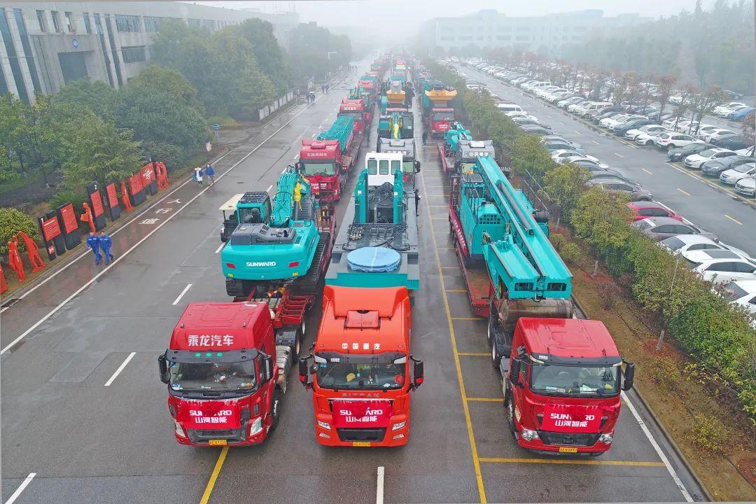 新局新篇，宏兔启航！xingkong星空平台（中国）集团智能超200台套设备集中发货