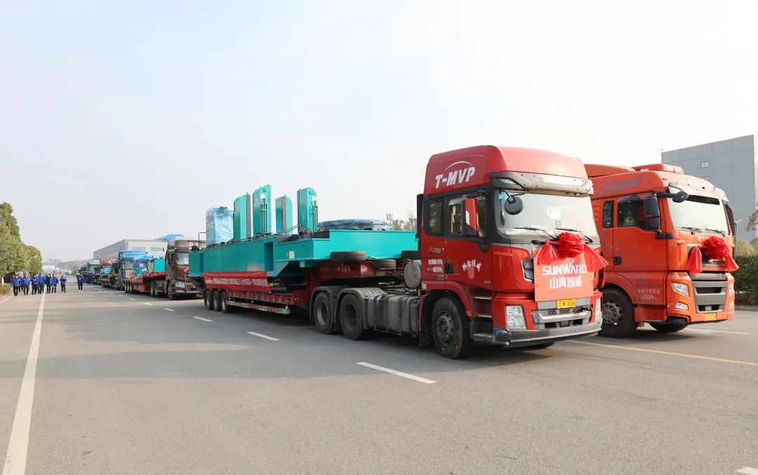 喜迎龙抬头！xingkong星空平台（中国）集团智能大吨位PDP工法引孔式静力压桩机出征哥伦比亚