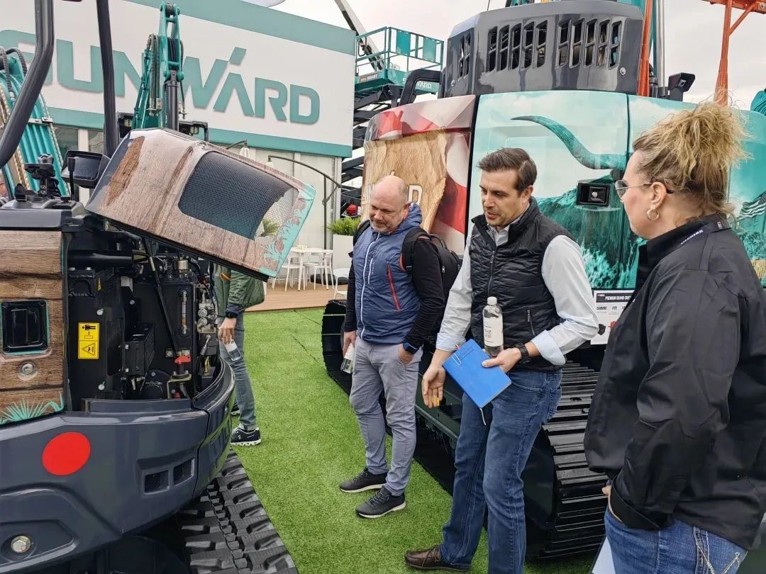 拉展直播 | “狂飙”美国！xingkong星空平台（中国）集团智能向世界展示中国制造硬实力