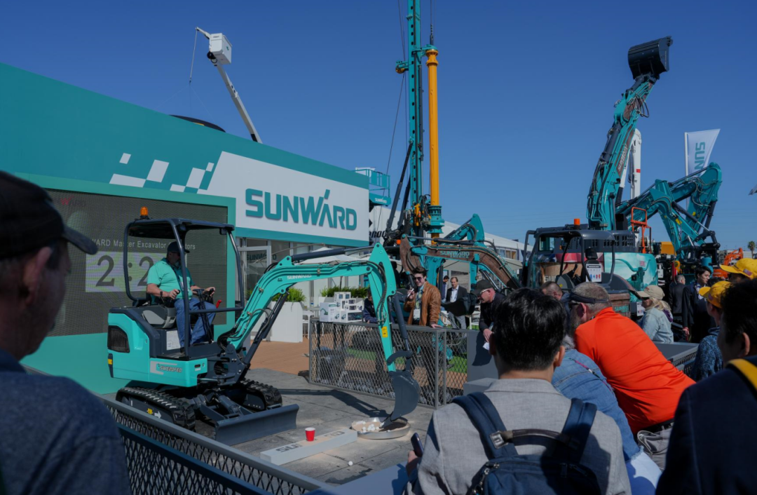 拉展直播 | 推动“中国制造”走向世界!xingkong星空平台(中国)集团智能2023美国拉展圆满收官