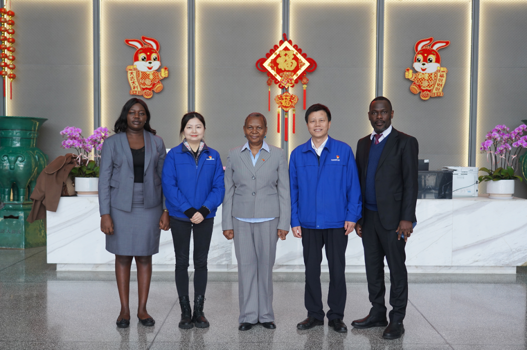 乌干达驻华大使到访xingkong星空平台（中国）集团智能