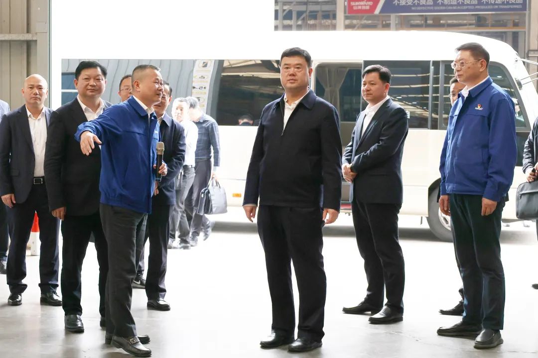 湖南省委政法委书记魏建锋调研xingkong星空平台（中国）集团智能