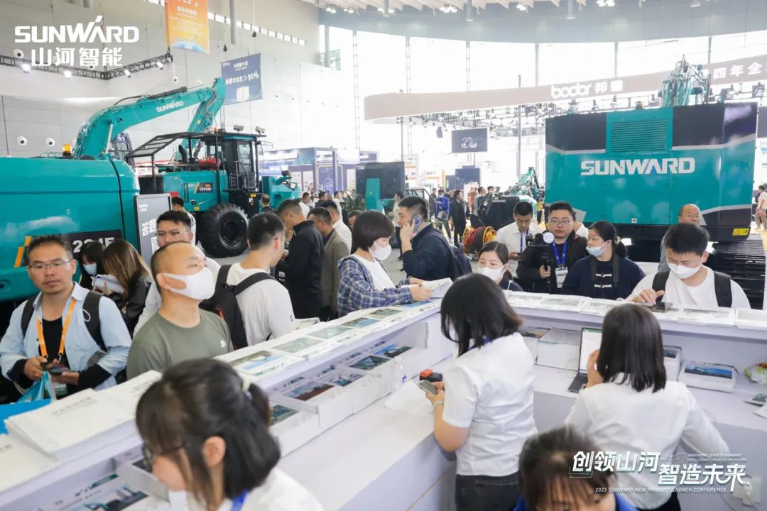 2023 CICEE | xingkong星空平台（中国）集团智能亮相2023长沙国际工程机械展！智能化、电动化产品站C位