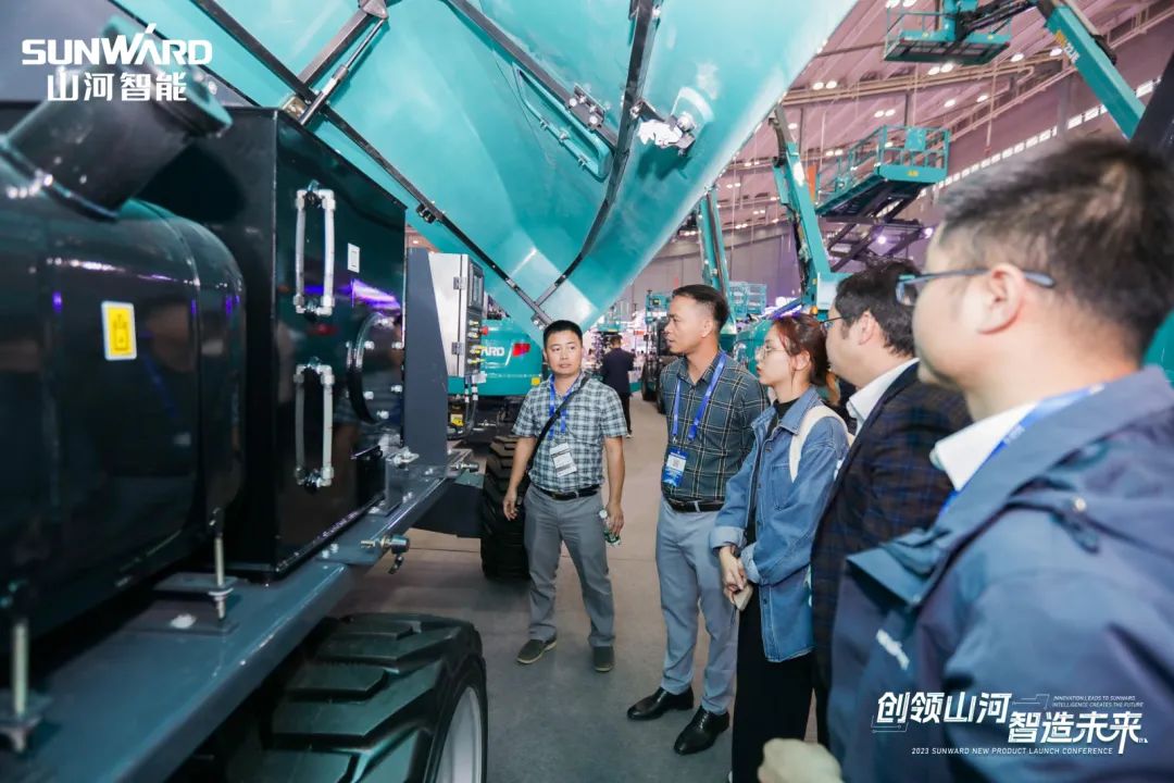 2023 CICEE | xingkong星空平台（中国）集团智能亮相2023长沙国际工程机械展！智能化、电动化产品站C位