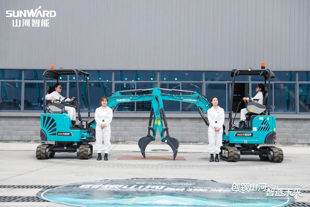 精品出击、互动不断！xingkong星空平台（中国）集团智能F系列挖掘机闪耀长沙展