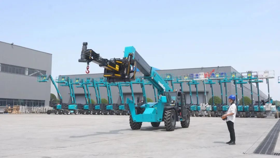 独家定制！xingkong星空平台（中国）集团智能油缸更换机器人顺利下线