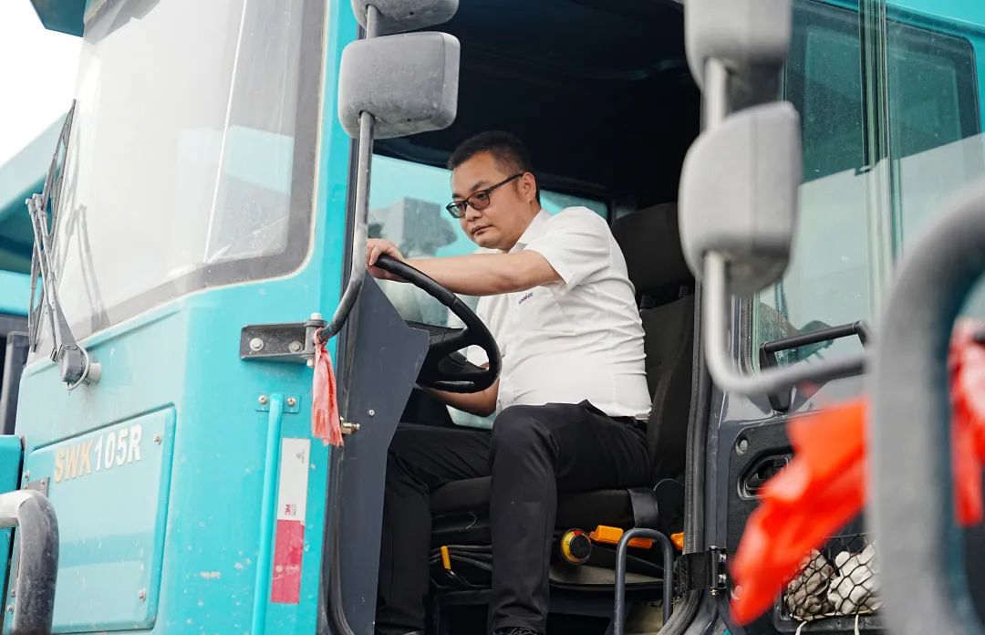 持续助力“双碳”目标，xingkong星空平台（中国）集团巨鼎LNG矿卡在辽宁批量应用