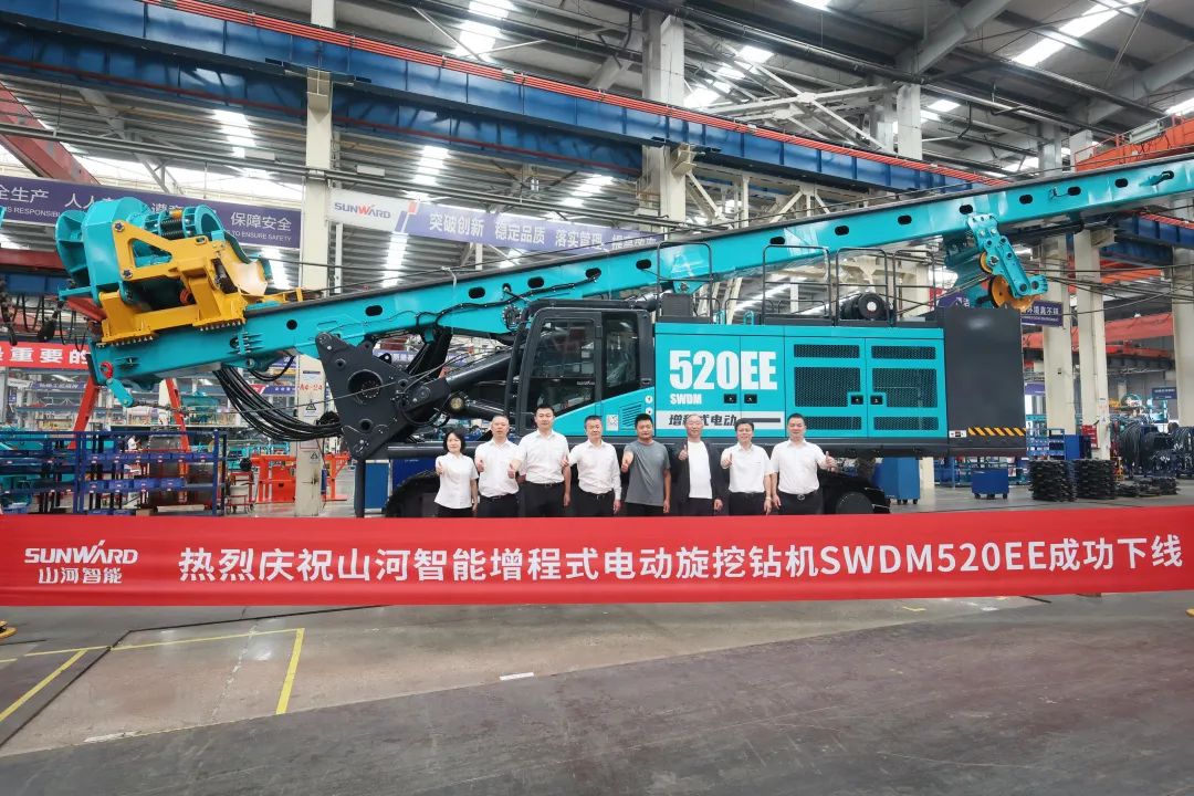 助力“双碳”、绿动未来!xingkong星空平台(中国)集团智能增程式电动旋挖钻机、液压混合动力旋挖钻机齐交付