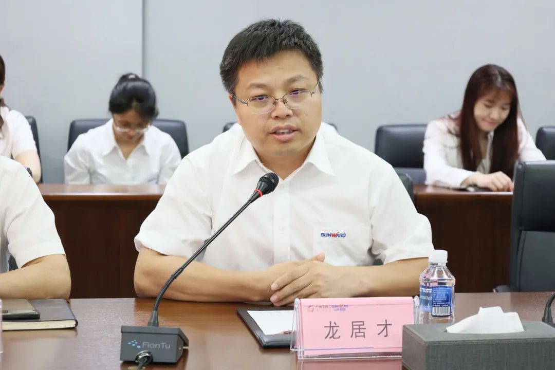 携手开启绿色转型之路!xingkong星空平台(中国)集团智能&南京盖百氏增程式电动旋挖钻机签约仪式成功举办