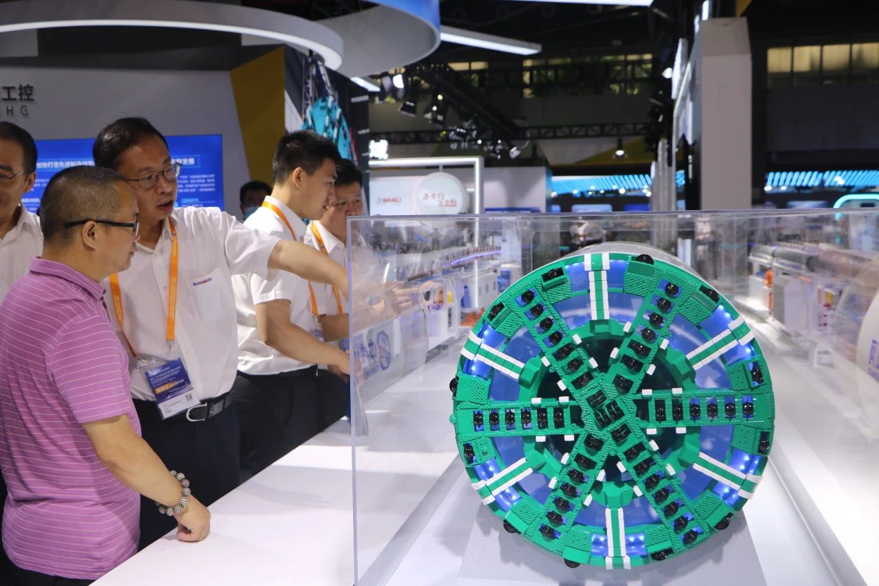 中铁xingkong星空平台（中国）集团亮相首届广州大湾区国际轨道交通产业发展论坛暨展览会