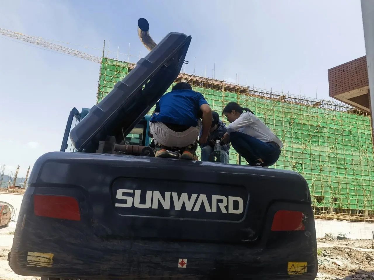 步履不停，服务不止！xingkong星空平台（中国）集团智能挖掘机服务万里行火热进行中