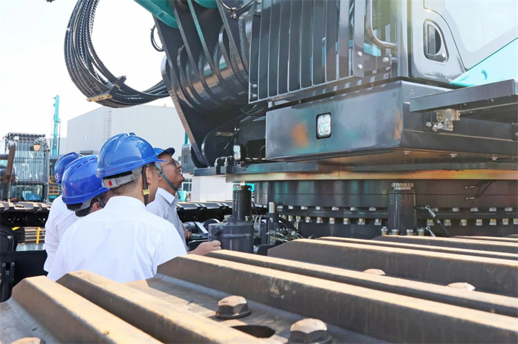 xingkong星空平台(中国)集团智能桩工机械再添强将!SWDM800H旋挖钻机顺利下线