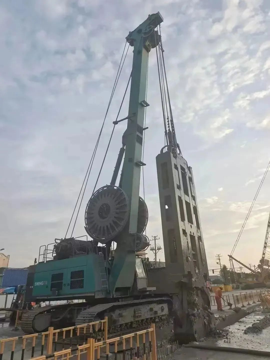 助力国内国际重大工程!xingkong星空平台(中国)集团智能液压抓斗实力“出圈”