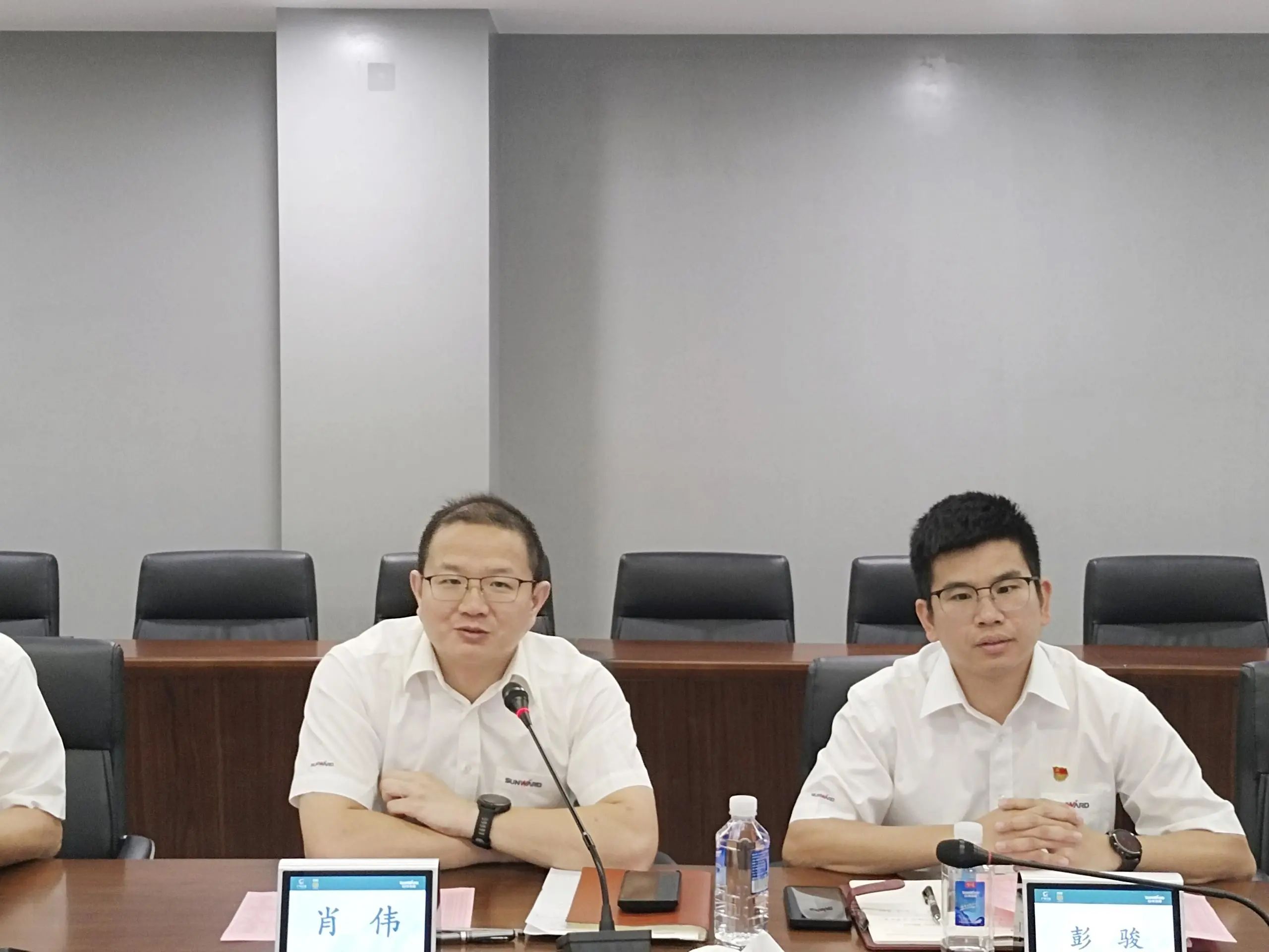 畅谈心声,共话未来!这场应届毕业生员工座谈会,很暖,很贴心!