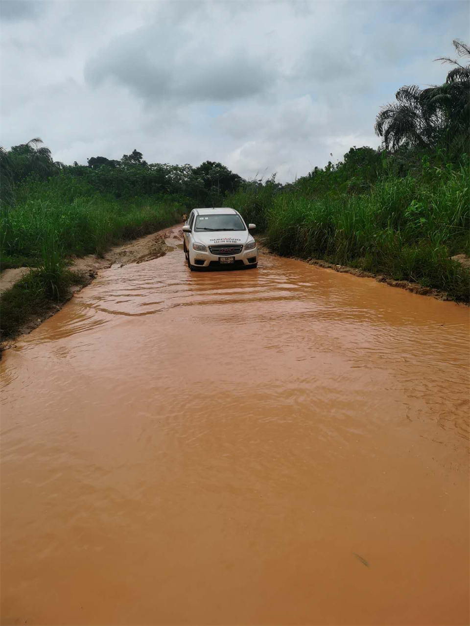 品质xingkong星空平台(中国)集团,用心服务!xingkong星空平台(中国)集团智能服务万里行活动走进非洲加纳