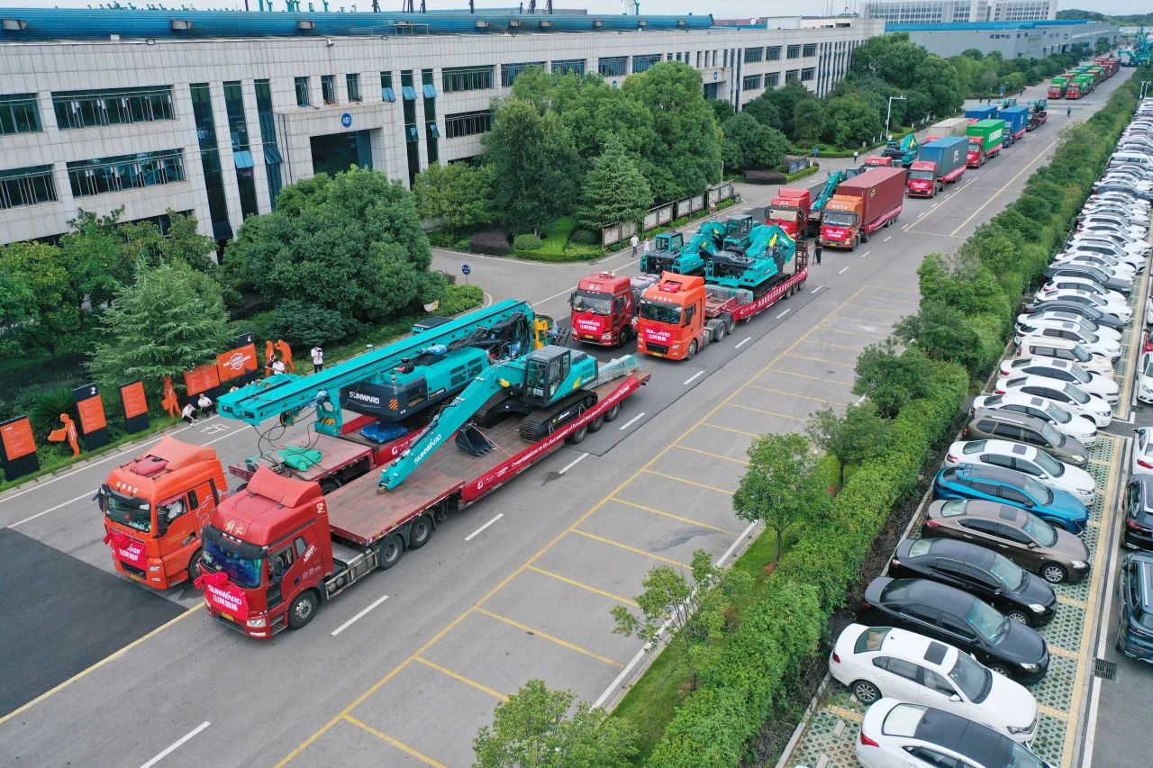 持续进军国际市场！xingkong星空平台（中国）集团智能近百台设备集中发货