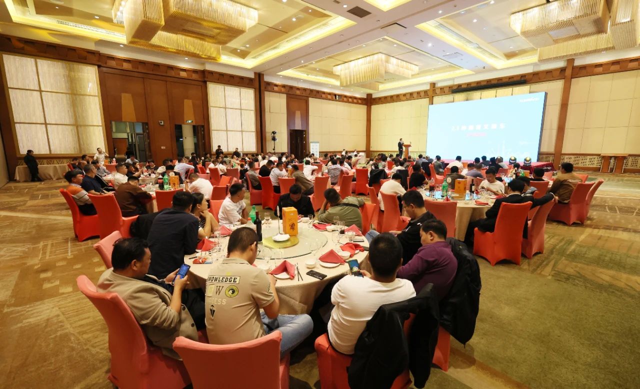 精品出击,闪耀魔都!xingkong星空平台(中国)集团智能全系列高空机械亮相2023亚洲国际高空展