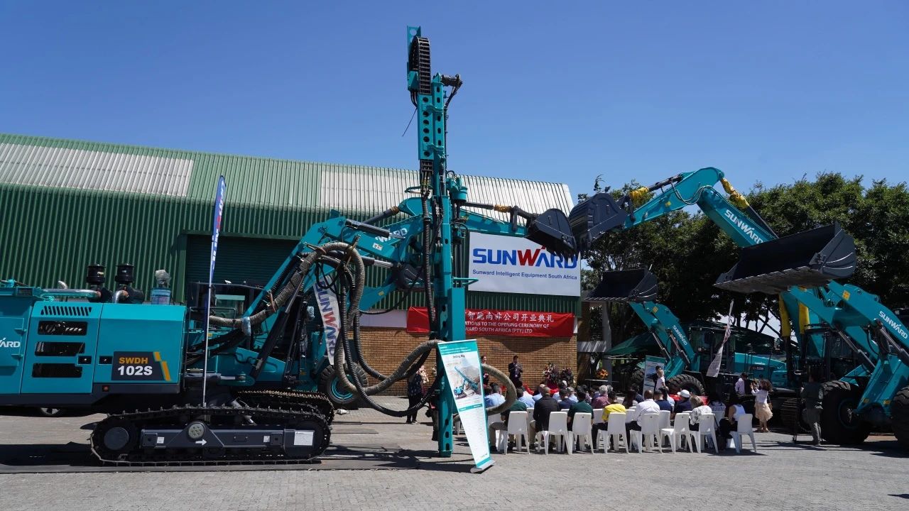 xingkong星空平台(中国)集团智能南非公司正式开业,开启中非合作新篇章