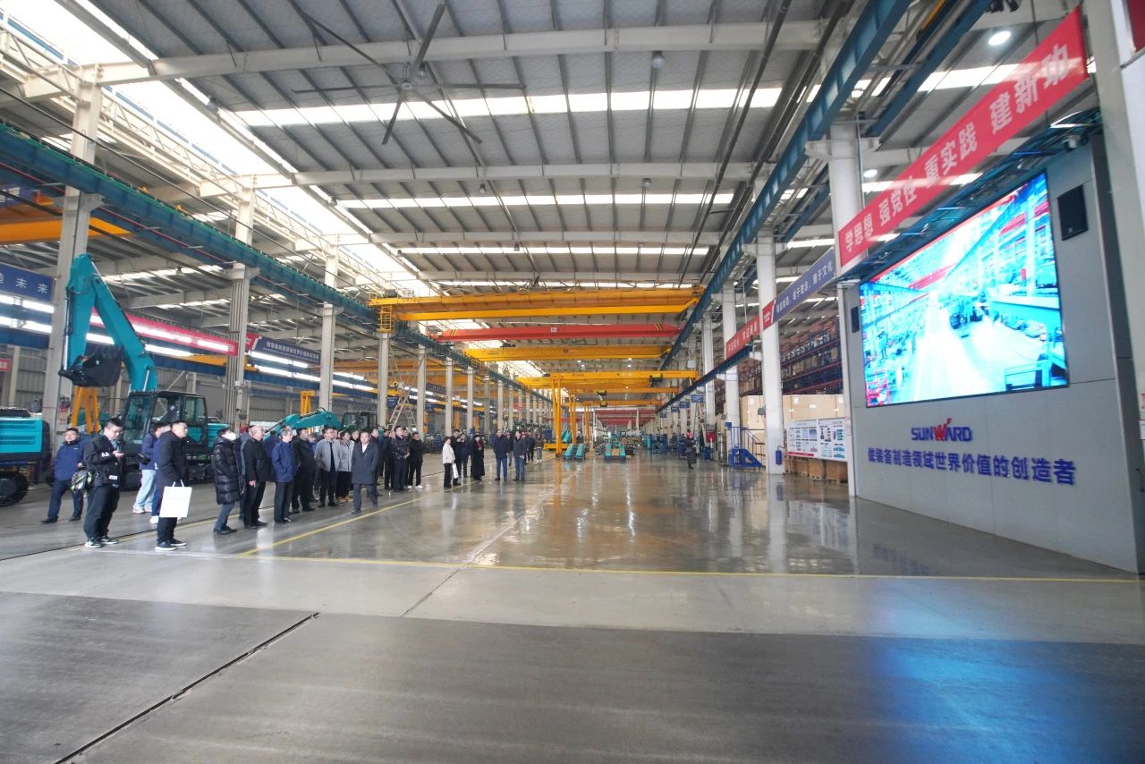 启新程,向未来!xingkong星空平台(中国)集团矿岩揭牌庆典暨新春发货仪式圆满举行