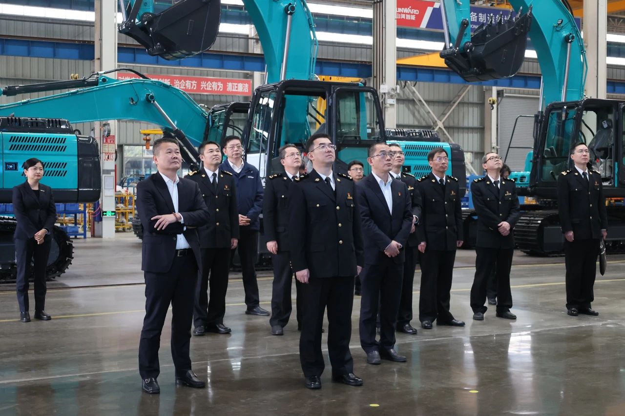 长沙海关党委书记、关长沈大为调研xingkong星空平台（中国）集团智能