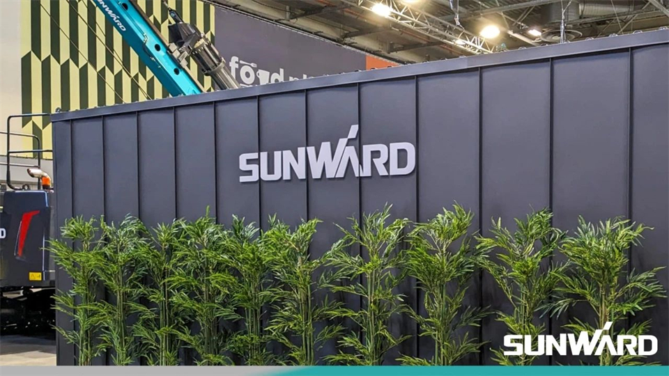 xingkong星空平台（中国）集团智能携创新成果亮相2024年法国巴黎工程机械展