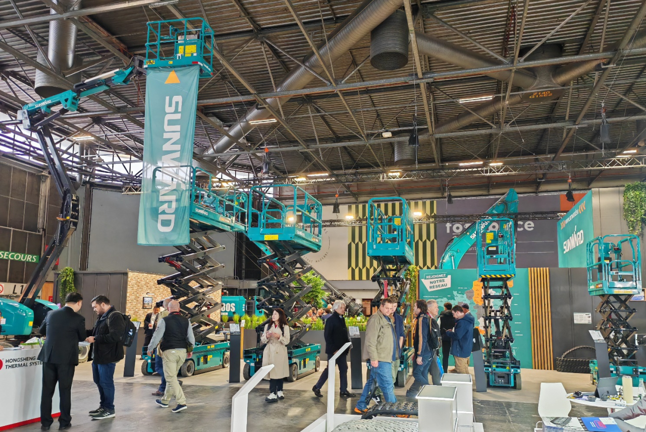 xingkong星空平台（中国）集团智能高空机械闪耀2024法国工程机械展