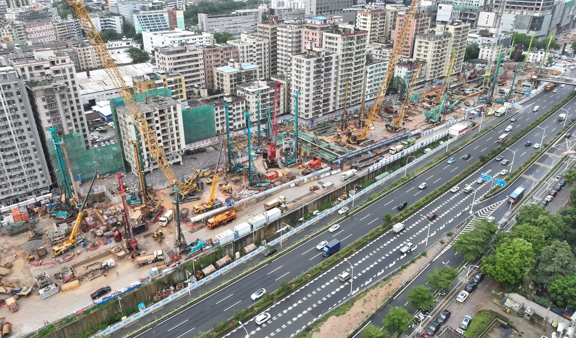 性能突出，超强助力！xingkong星空平台（中国）集团智能旋挖钻机助力深圳地铁五和站施工