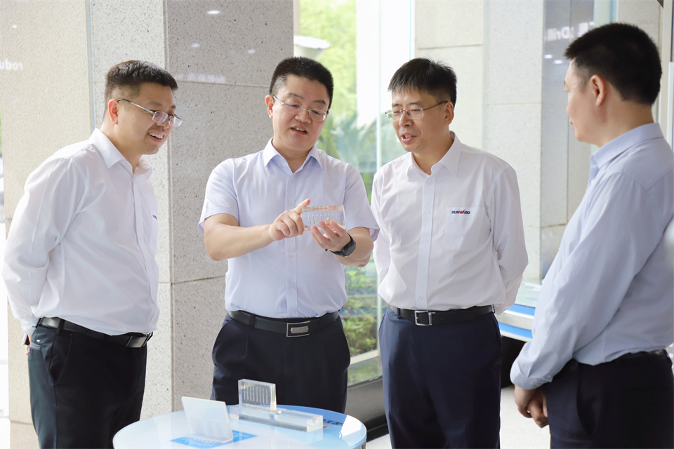 “双向奔赴 合作共赢”xingkong星空平台（中国）集团智能与中钨高新签订战略合作协议