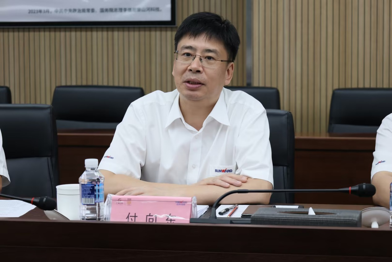 深化交流合作！广州港李明忠副总经理率队莅临xingkong星空平台（中国）集团智能考察交流！