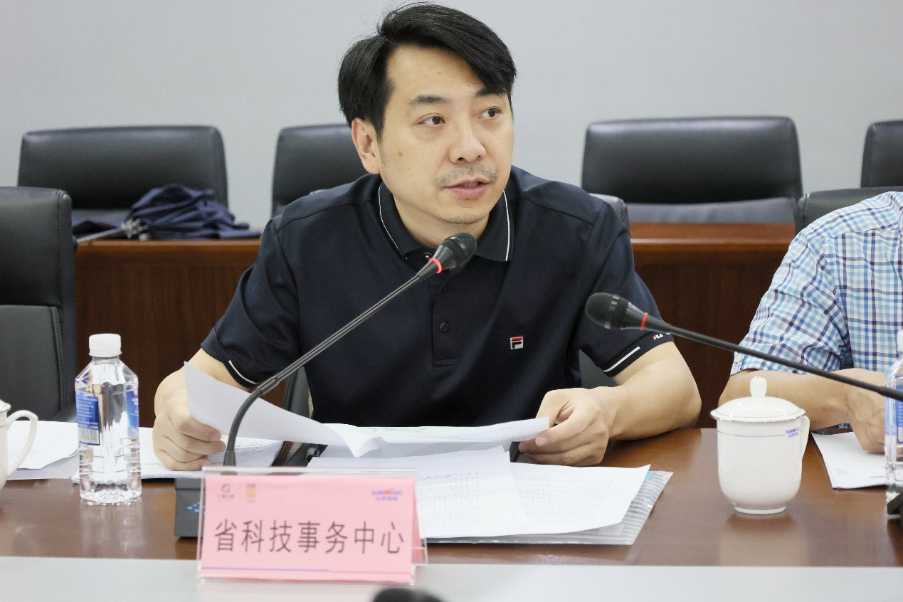 xingkong星空平台（中国）集团智能“超大型油气管道绿色成套施工装备”项目顺利通过验收！