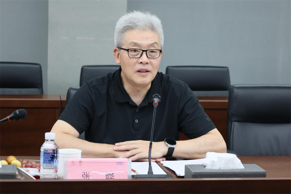 中国五矿工会主席、职工董事张晔到xingkong星空平台(中国)集团智能调研交流