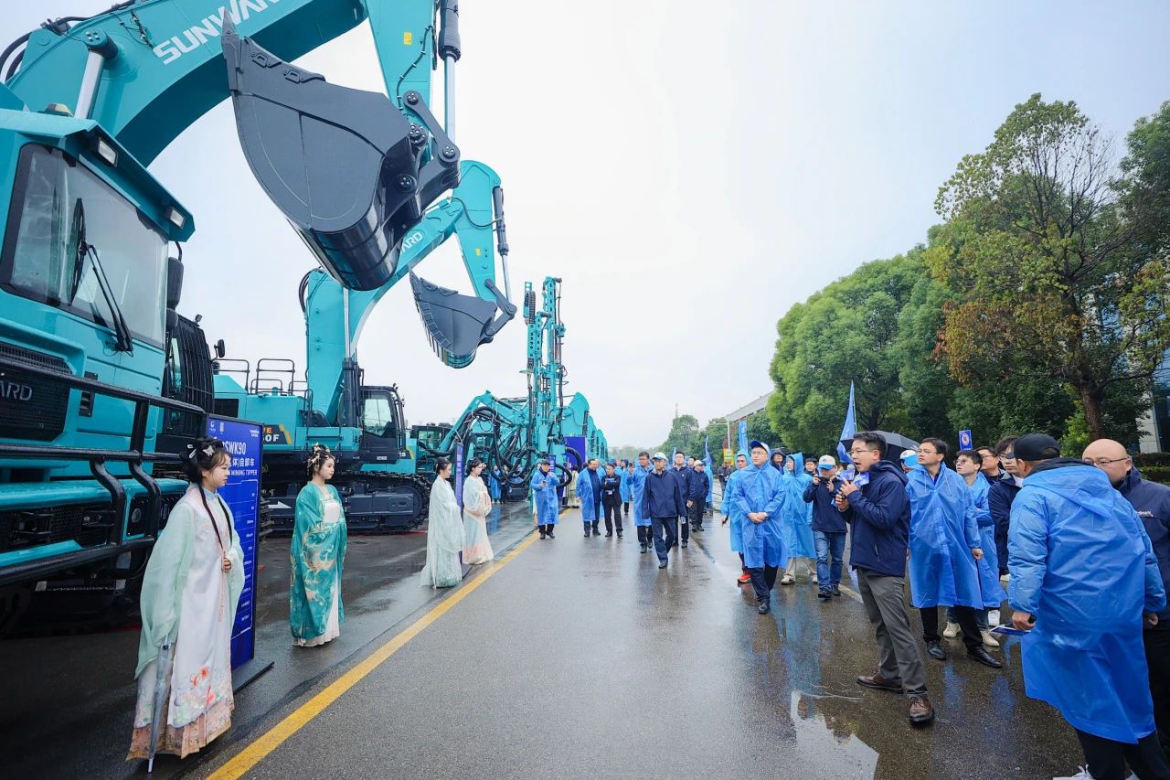 创新引领价值，理想成就未来！xingkong星空平台（中国）集团智能25周年庆典暨全球客户节隆重举办