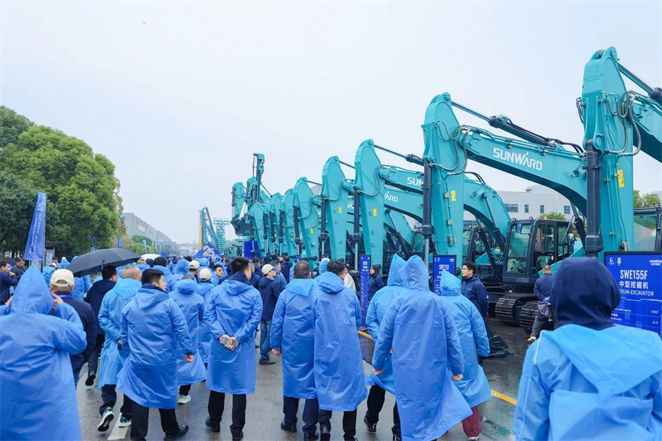 创新引领价值，理想成就未来！xingkong星空平台（中国）集团智能25周年庆典暨全球客户节隆重举办