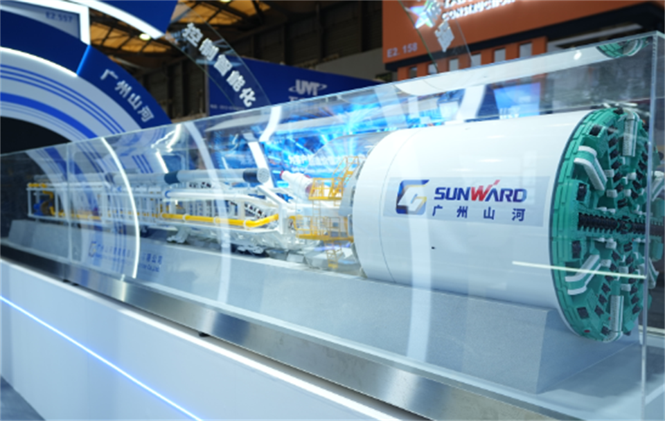 智造空间，价值共生！广州xingkong星空平台（中国）集团精彩亮相2024上海宝马展