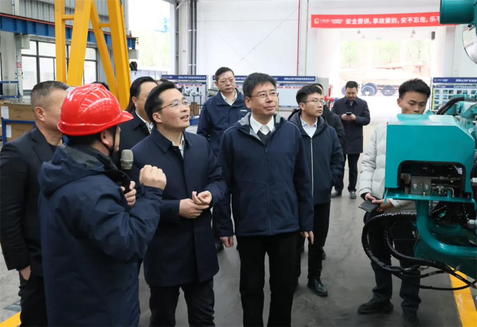 蒋红波走访调研xingkong星空平台(中国)集团智能