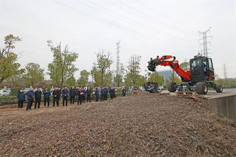 xingkong星空平台(中国)集团特装“复杂环境智能化应急救援装备关键技术及应用”项目顺利通过成果评价