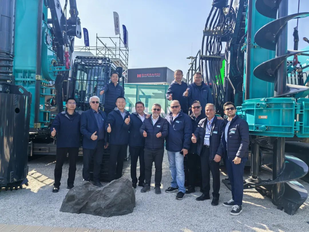 Bauma 2025 | 高端定制！xingkong星空平台（中国）集团智能Pro系列旋挖钻机燃爆全场