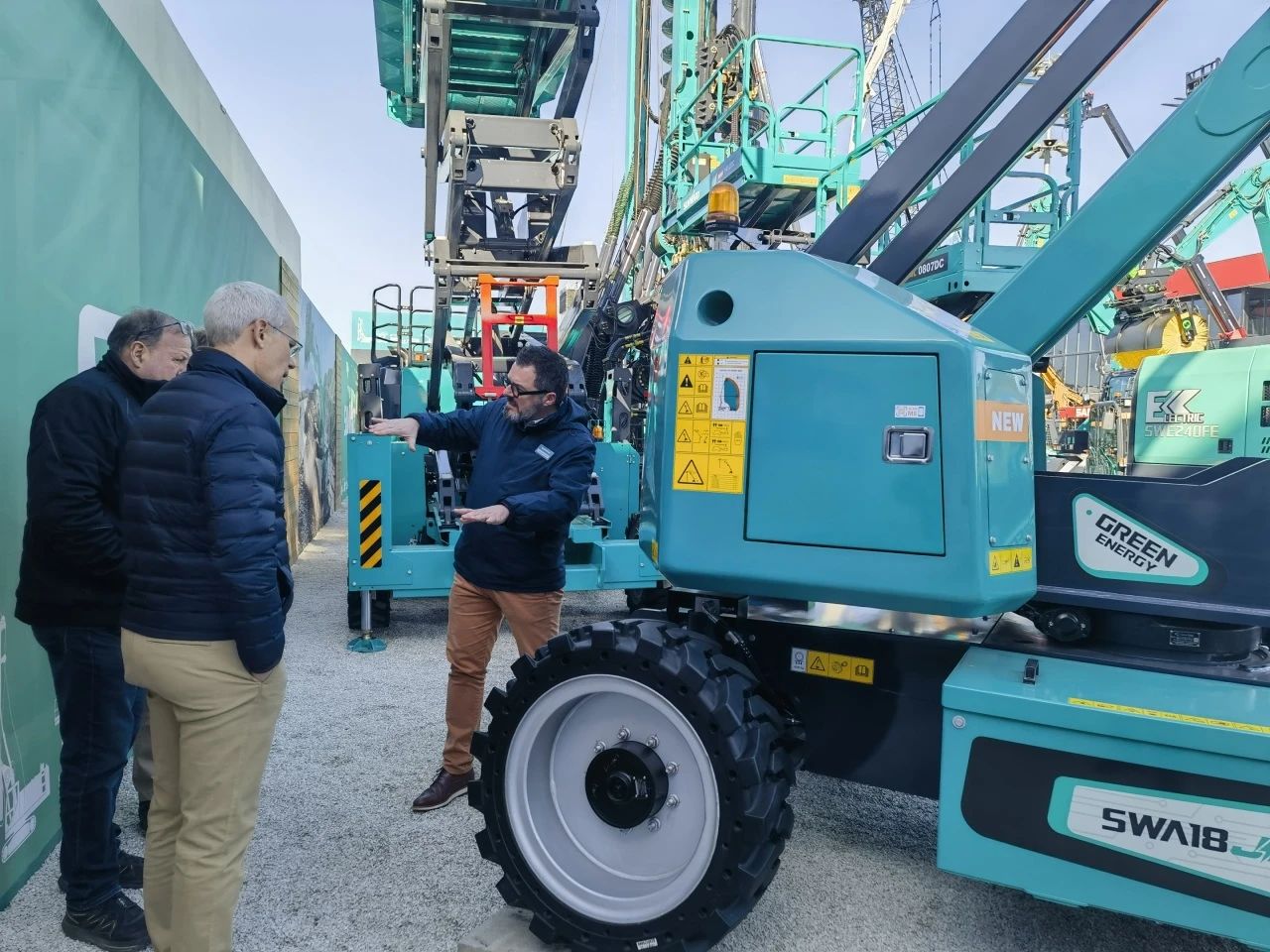 xingkong星空平台(中国)集团智能高空机械闪耀Bauma 2025! 新能源技术与创新产品获全球瞩目