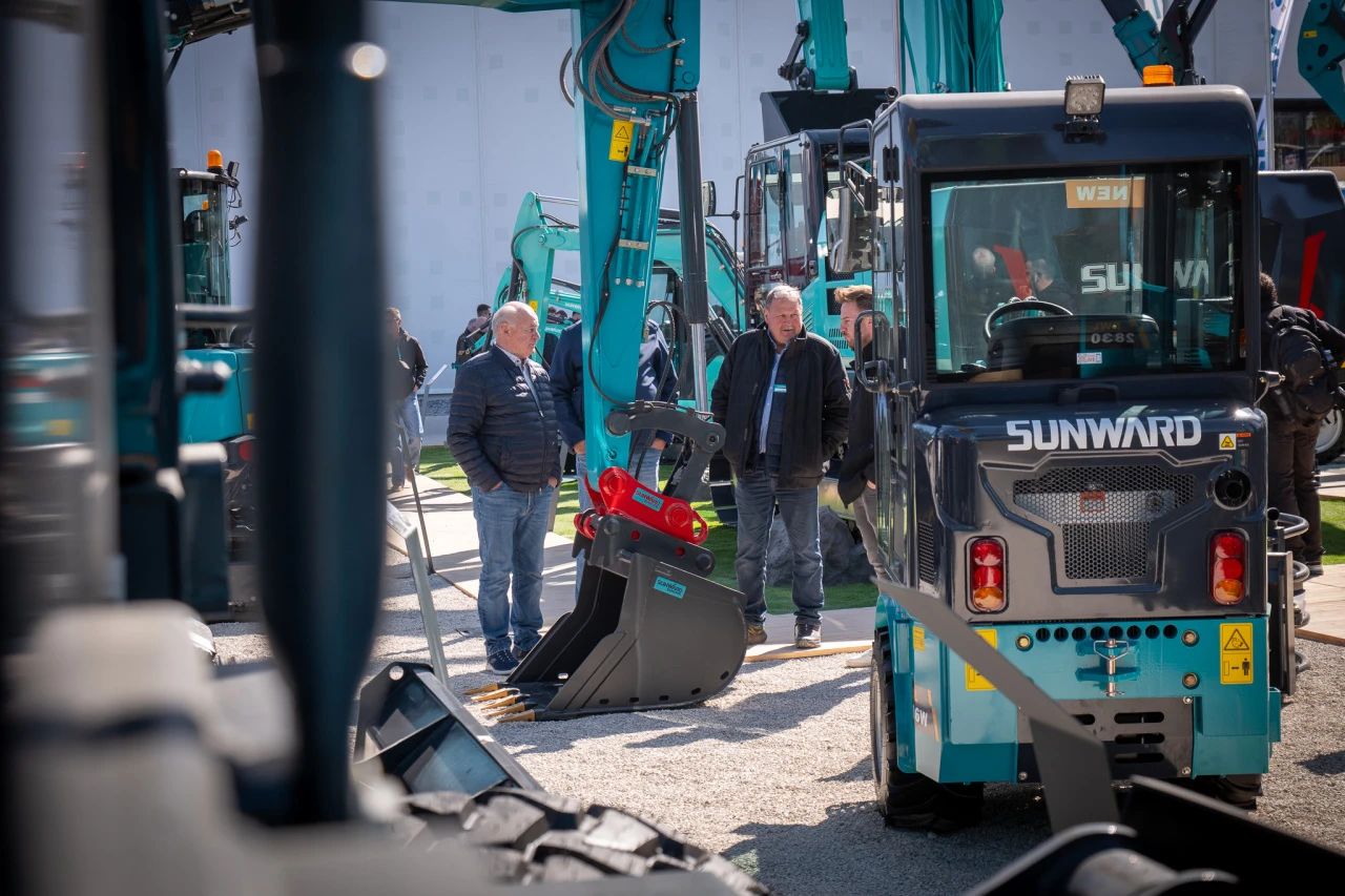 xingkong星空平台（中国）集团智能董事长付向东：以绿色智造与全球战略解锁中国工程机械的进阶密码