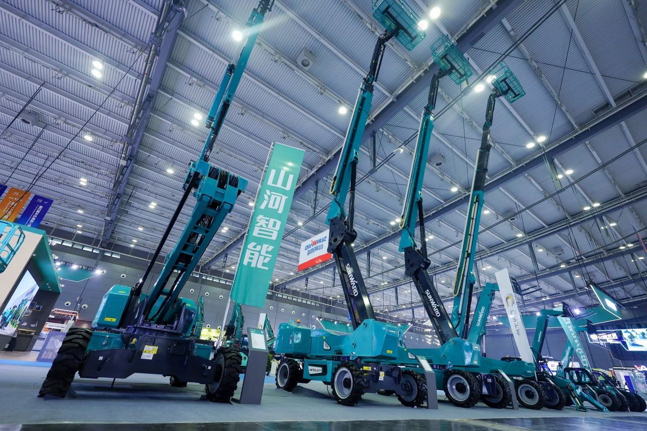 2025 CICEE | xingkong星空平台(中国)集团智能SWT34JE-P电动直臂式高空作业平台重磅发布!