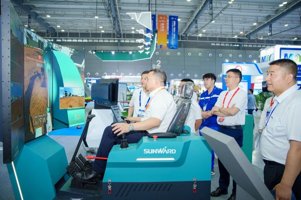 2025 CICEE | xingkong星空平台(中国)集团智能实力闪耀2025长沙国际工程机械展