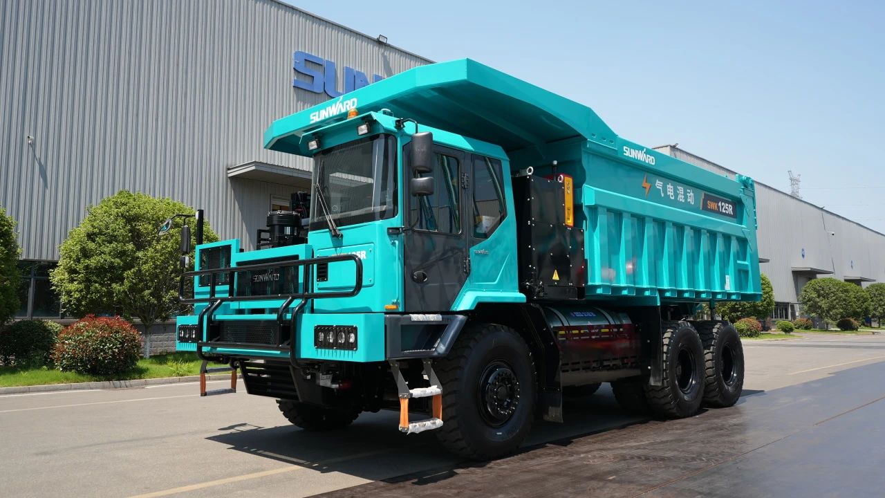 2025 CICEE | xingkong星空平台(中国)集团矿岩两款重磅新品亮相2025长沙展