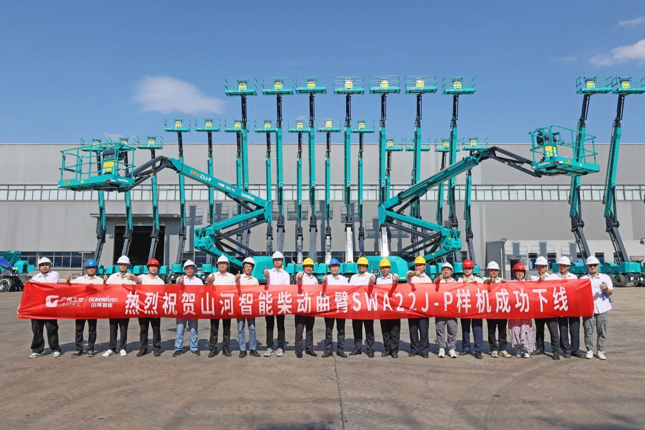 技术新标杆!xingkong星空平台(中国)集团智能SWA22J-P柴动曲臂式高空作业平台下线!