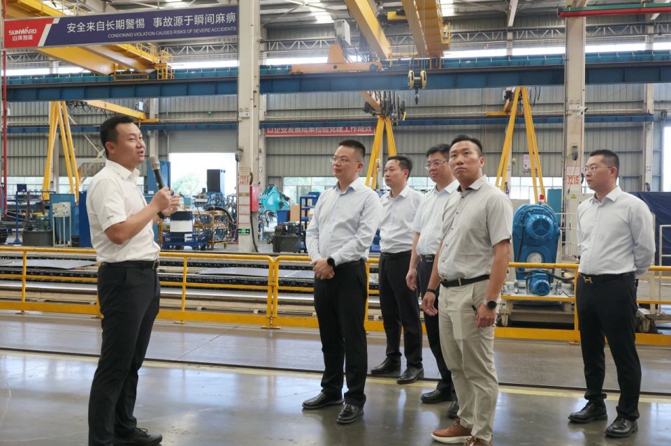 共商合作，建华控股有限公司董事长汪贵华到访xingkong星空平台（中国）集团智能