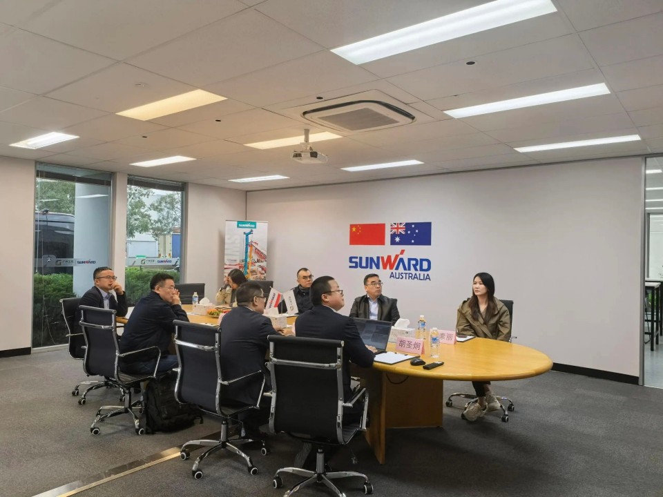 广州工控集团总经理王福铸率队考察xingkong星空平台(中国)集团智能澳大利亚子公司